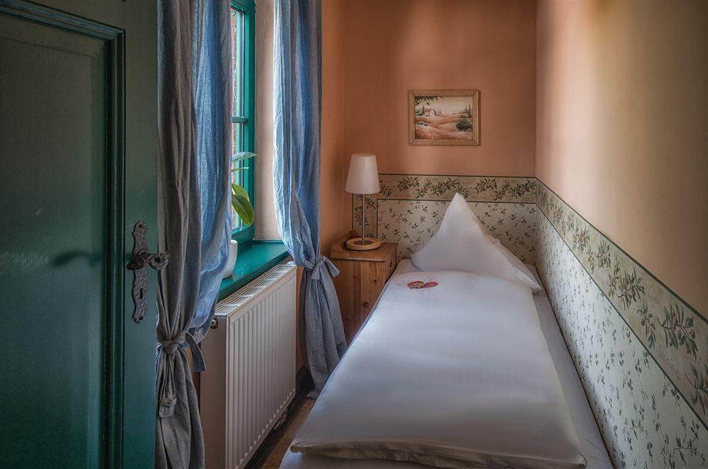 Hotel Zur Henne Naumburg (Saale) Exterior foto